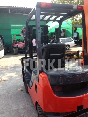 ขายรถโฟล์คลิฟท์ โตโยต้า 8FG15 เสาสูง 3 ม. จากประเทศญี่ปุ่น