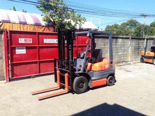 ขายรถโฟล์คลิฟท์ โตโยต้า 6FG15 เสาสูง 3 ม. จากประเทศญี่ปุ่น