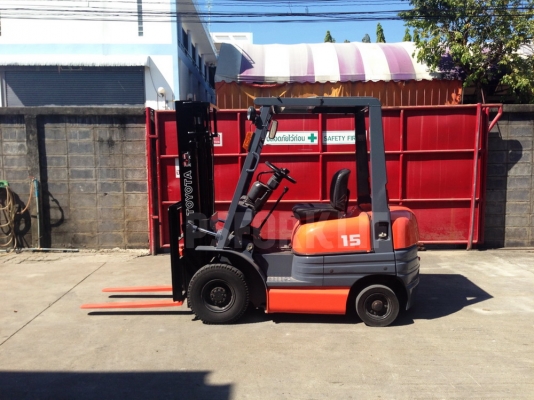 ขายรถโฟล์คลิฟท์ โตโยต้า 6FG15 เสาสูง 3 ม. จากประเทศญี่ปุ่น