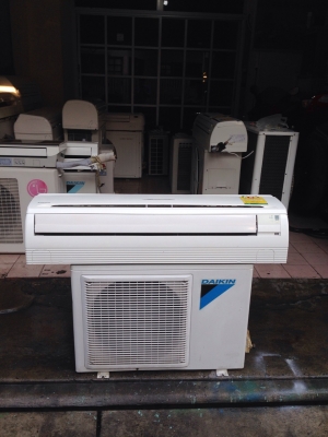**** ขายแอร์ DAIKIN 13000 BTU สภาพสวย **** **** ขายแอร์ DAIKIN 13000 BTU สภาพสวย ****