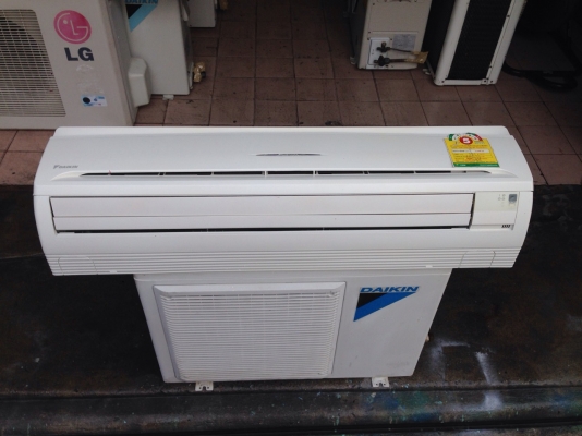 **** ขายแอร์ DAIKIN 13000 BTU สภาพสวย ****