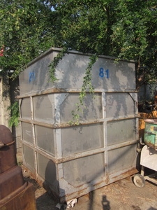 ขาย - แท็งก์น้ำ สแตนเลส ถังบรรจุน้ำ เก็บ น้ำ water tank มือสอง สภาพดี