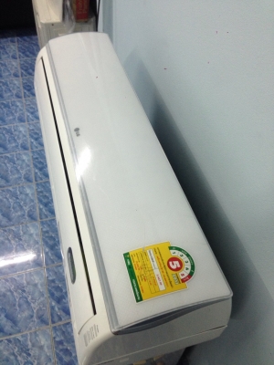**** ขายแอร์ปี2013 LG 24000 BTU ตัวTOP   ****