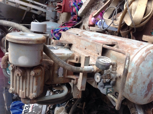 ขายปั๊มลม ฮิตาชิ 2 สูบ เก่านอก ขายปั๊มลม ฮิตาชิ 2 สูบ เก่านอก