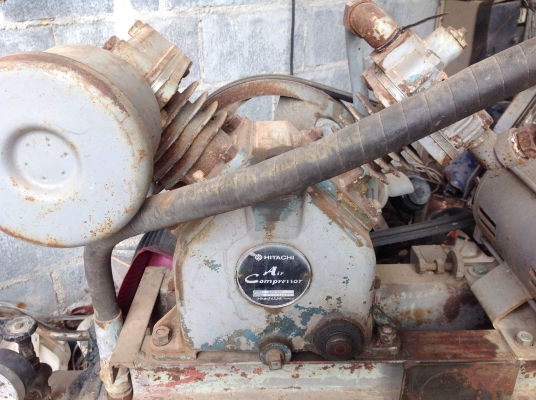 ขายปั๊มลม ฮิตาชิ 2 สูบ เก่านอก ขายปั๊มลม ฮิตาชิ 2 สูบ เก่านอก