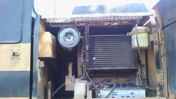 ขายด่วน CATERPILLAR  E110B เก่า - ใน  สภาพสวย   พร้อมใช้งาน   ราคาถูก    สนใจโทร   089-3818694  ดวงนภา  เตียวตระกูล