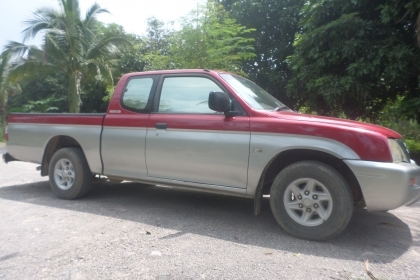 ขายกระบะ มิตซู สตาด้า เครื่อง 2.8 Glx เกียร์ธรรมดา สีทูโทน ไฟฟ้าทั้งคัน ปี 46 สภาพสวย เครื่องแน่น แอร์เย็นจัด สีบางเดิมทั้งคัน