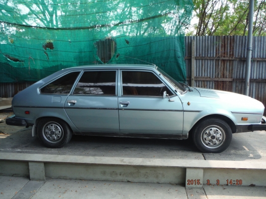 รถยนต์คลาสสิคสภาพดี