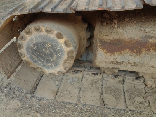 ขายตามสภาพ โคมัสสุ รุ่น5 คอนโทนสั้น เจ้าของขายเอง ราคาต่อรองได้ครับ