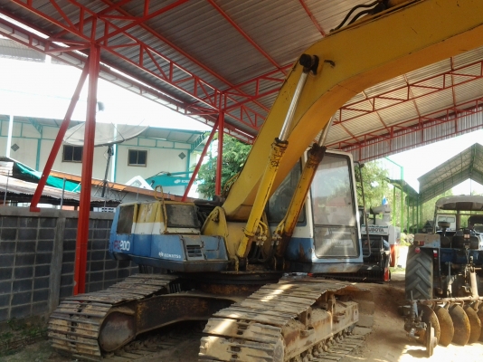 ขายตามสภาพ โคมัสสุ รุ่น5 คอนโทนสั้น เจ้าของขายเอง ราคาต่อรองได้ครับ