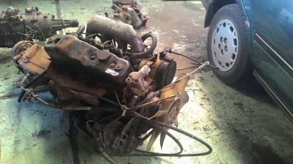 เครื่อง isuzu  4JG 2เกียร์สายพร้อมใบคุ้มลงเล่ม เครื่องสภาพดี