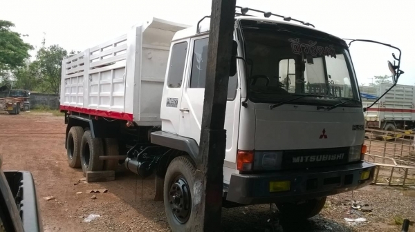 ขาย 10 ล้อ ไอ้หลง FN527M-A คัสซีสวยตลอดเส้น เครื่อง 6D16 195 แรงม้า เกียร์ 10 speed ช่วงล่างเช็คใหม่หมด ดาวน์ 250,000 จัดแนนซ์งวดปีได้ครับ