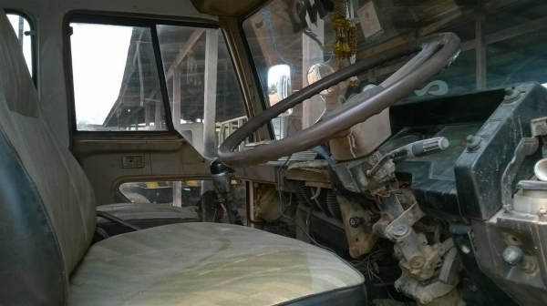 ขาย 10 ล้อ ไอ้หลง FN527M-A คัสซีสวยตลอดเส้น เครื่อง 6D16 195 แรงม้า เกียร์ 10 speed ช่วงล่างเช็คใหม่หมด ดาวน์ 250,000 จัดแนนซ์งวดปีได้ครับ