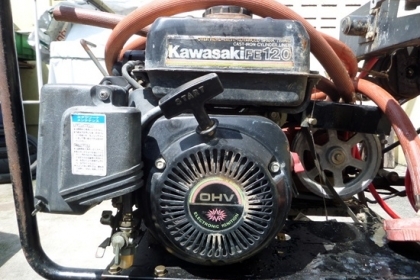 ขาย เครื่องฉีดพ่นยา KAWASAKI FE120 ขับเคลื่อนอัตโนมัต สายยางกรอกลับได้ ราคา 15,500 ขาย เครื่องฉีดพ่นยา KAWASAKI FE120 ขับเคลื่อนอัตโนมัต สายยางกรอกลับได้ ราคา 15,500