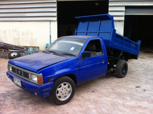 ขายรถกะบะดั้ม บิกเอม