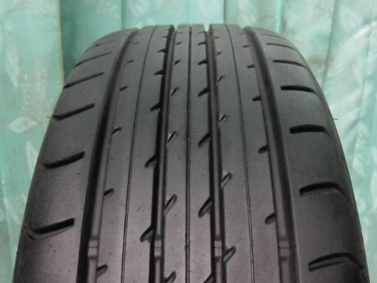 ขายล้อแม็กพร้อมยาง Mazda 2 ตัวท๊อปขอบ 16 สภาพสวยๆ