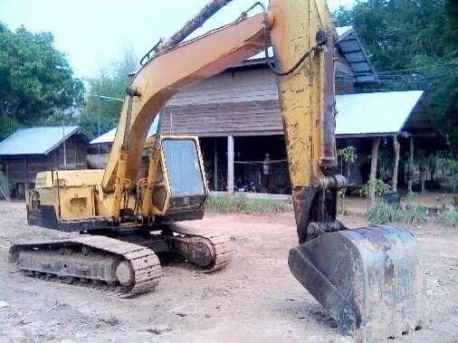 SUMITOMO F2 2800 รถบอดี้สวยพร้อมทำงานได้เลย เครื่องยนต์มิตซูบิชิ 6D15 เครื่องแรงดีไม่เยิ้ม ปั๊มเดิมแห้งดีทำงานได้เร็วดี ภายในเก๋งสะอาดไม่เลอะคอนโทรลง่ายคล่องตัวดี ภายนอกบอดี้สวยบูมอาร์มมีปะบ้างเล็กน้อย ช่วงล่างแน่นโรลเลอร์โซ่บูทใบแทรกประมาณ 60\% เอกสารสัญญ SUMITOMO F2 2800 รถบอดี้สวยพร้อมทำงานได้เลย เครื่องยนต์มิตซูบิชิ 6D15 เครื่องแรงดีไม่เยิ้ม ปั๊มเดิมแห้งดีทำงานได้เร็วดี ภายในเก๋งสะอาดไม่เลอะคอนโทรลง่ายคล่องตัวดี ภายนอกบอดี้สวยบูมอาร์มมีปะบ้างเล็กน้อย ช่วงล่างแน่นโรลเลอร์โซ่บูทใบแทรกประมาณ 60\% เอกสารสัญญ