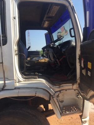 ขายรถ10ล้อดั้มพ์ ISUZU FXZ23NZH24 เครื่อง 320แรงม้า ปี50 สนใจโทร 081-970-1072