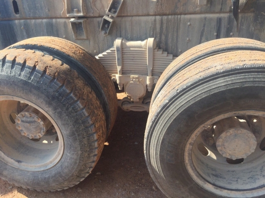 ขายรถ10ล้อดั้มพ์ ISUZU FXZ23NZH24 เครื่อง 320แรงม้า ปี50 สนใจโทร 081-970-1072