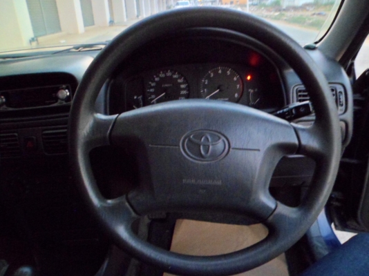 โตโยต้า โคโลล่า ตัวท้อป ถุงลมนิรภัย ABS