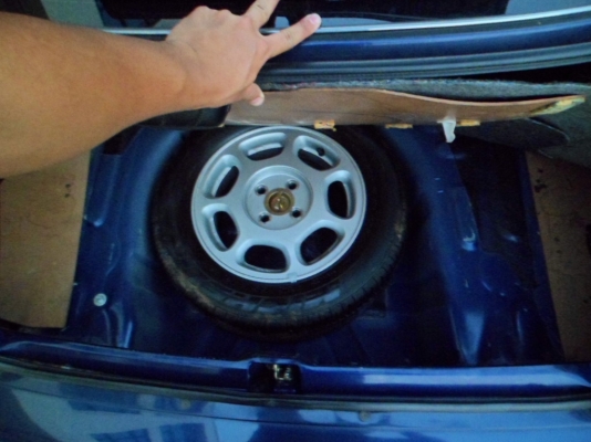 โตโยต้า โคโลล่า ตัวท้อป ถุงลมนิรภัย ABS