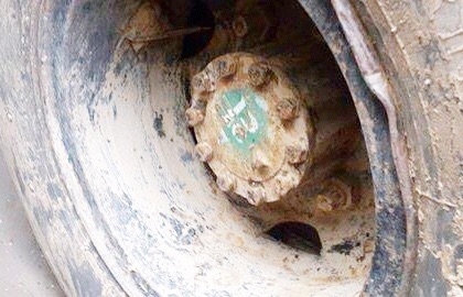 HINO KM 100 HP DM100 หกล้อดั๊มพ์ กระบะดั๊มพ์เหล็ก 5 ตันความยาว 3.60 เมตรสภาพดีไม่มีผุพร้อมบรรทุกหนักได้เลยครับ เครื่องยนต์แรงดีเดิมดีใช้งานได้ปกติดีครับ หัวเก๋งไม่ผุยังคงสภาพดีเดิมบางภายในคอนโซลยังดีอยู่ เบาะมีขาดตามสภาพครับ พวงมาลัยเพาเวอร์ ช่วงล่างใหญ่ค HINO KM 100 HP DM100 หกล้อดั๊มพ์ กระบะดั๊มพ์เหล็ก 5 ตันความยาว 3.60 เมตรสภาพดีไม่มีผุพร้อมบรรทุกหนักได้เลยครับ เครื่องยนต์แรงดีเดิมดีใช้งานได้ปกติดีครับ หัวเก๋งไม่ผุยังคงสภาพดีเดิมบางภายในคอนโซลยังดีอยู่ เบาะมีขาดตามสภาพครับ พวงมาลัยเพาเวอร์ ช่วงล่างใหญ่ค