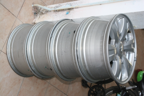 ล้อแม็กซ์มิตซู 6 รู ขอบ 16 เดิมๆ 4 วง