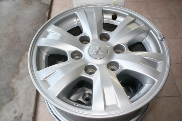 ล้อแม็กซ์มิตซู 6 รู ขอบ 16 เดิมๆ 4 วง