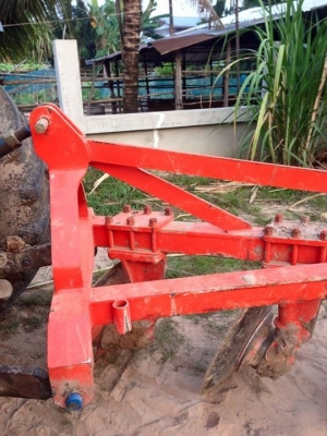 ขายผาล 4 ตราช้าง ใบ26 นิ้ว รุ่น 60-90 แรง ขายผาล 4 ตราช้าง ใบ26 นิ้ว รุ่น 60-90 แรง