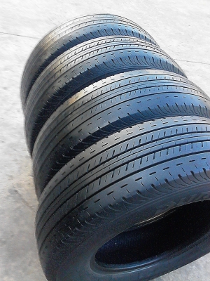 215/70R16 BRIDGESTONE DURAVIS R611  ชุด  4 เส้น  TEL.081-427-3941