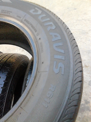 215/70R16 BRIDGESTONE DURAVIS R611  ชุด  4 เส้น  TEL.081-427-3941