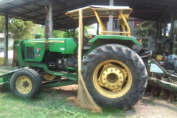 รถไถ่จอนเดียร์5310เพลาเดียว เครื่องหลวม อุปกรณ์ ดันหน้า พาล7 รถไถ่จอนเดียร์5310เพลาเดียว เครื่องหลวม อุปกรณ์ ดันหน้า พาล7