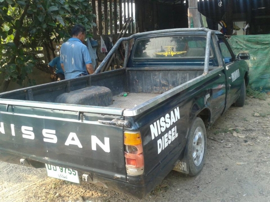 รถกระบะตอนเดียวนิสสันพร้อมใช้ ทะเบียนพร้อม