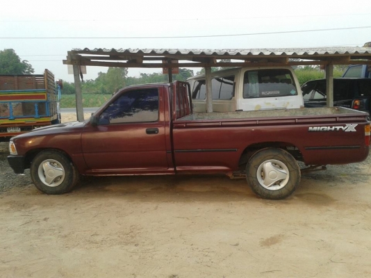 รถกระบะโตโยต้าไมตี2500สวยพร้อมใช้เอกสารทะเบียนพร้อมภายในสวย