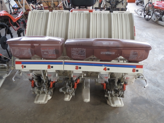 รถดำนาแบบนั่งขับ คูโบต้า 5แถว พร้อมใช้งาน