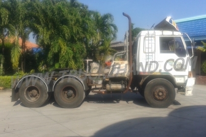 รถบรรทุก 10 ล้อ หัวลาก   MITSUBISHI ปีจดทะเบียน 2535   225   แรงม้า