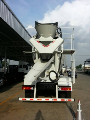 รถโม่ปูนFOTON MIXER  เครื่องยนต์ 340 แรงม้า