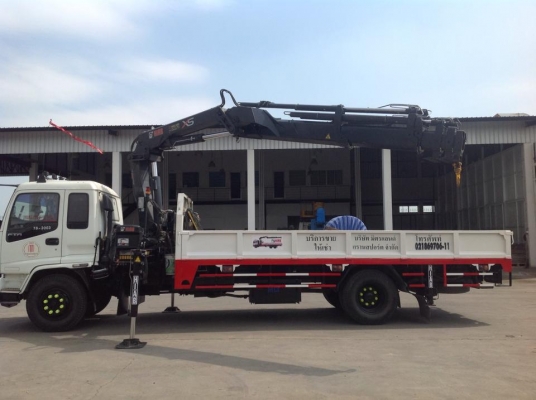 ให้เช่ารถบรรทุกติดเครน HIAB รายวัน สัปดาห์ เดือน ปี
