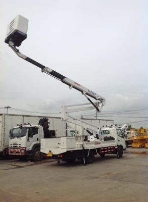 ให้เช่ารถบรรทุกติดเครน HIAB รายวัน สัปดาห์ เดือน ปี