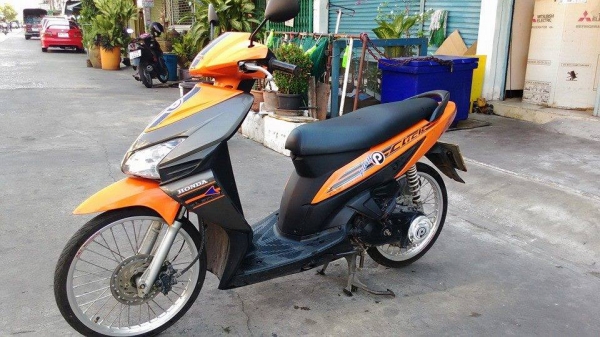 Click play ปี 51 หลุดจำนำ เครื่องเดิมๆ เอกสารจำนำครบ ต่อภาษี พรบ.ได้ โอนไม่ได้