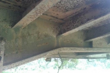 หางพื้นเรียบ   2  เพลา สามมิตร  หางปี 2542  ยาว  12.40  เมตร  กว้าง  2.5   เมตร