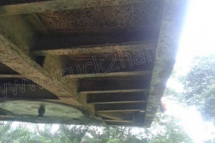 หางพื้นเรียบ   2  เพลา สามมิตร  หางปี 2542  ยาว  12.40  เมตร  กว้าง  2.5   เมตร