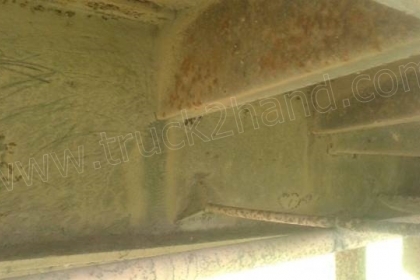 หางพื้นเรียบ   2  เพลา สามมิตร  หางปี 2542  ยาว  12.40  เมตร  กว้าง  2.5   เมตร