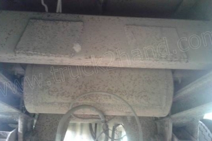 หางพื้นเรียบ   2  เพลา สามมิตร  หางปี 2542  ยาว  12.40  เมตร  กว้าง  2.5   เมตร