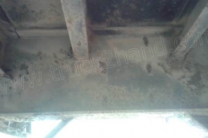 หางพื้นเรียบ   2  เพลา สามมิตร  หางปี 2542  ยาว  12.40  เมตร  กว้าง  2.5   เมตร