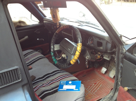 MAZDA น้อย รถพร้อมใช้งาน ภาษีไม่ขาดเล่มชุดโอนพร้อม 082-3816797