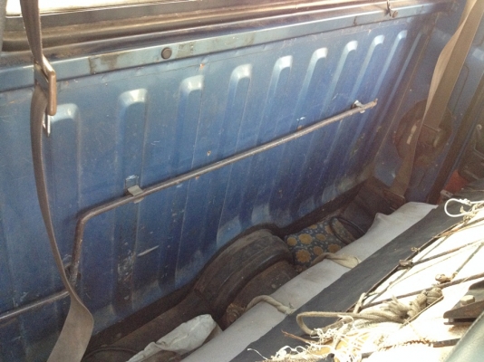 MAZDA น้อย รถพร้อมใช้งาน ภาษีไม่ขาดเล่มชุดโอนพร้อม 082-3816797