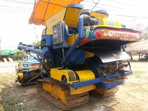 ขายรถเกี่ยวข้าวเกษตรพัมนา รุ่นเงินมี อุ้ม2ตัน ปี54 เครื่อง6HE1 195เทอร์โบ ตัวเดิน10ใหญ่จากโรงงาน เครื่องดี ช่วงล่างดี ทำงานขยัน เกี่ยวเร็ว สภาพพร้อมใช้งาน  สนใจโทร 090-8588220คุณนะ 093-3258446คุณบิวตี้ ID:narong498 หรือ www.truck.in.th/498 หรือfb:ณรงค์ ซื