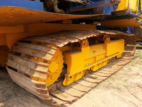 ขายรถเกี่ยวข้าวเกษตรพัมนา รุ่นเงินมี อุ้ม2ตัน ปี54 เครื่อง6HE1 195เทอร์โบ ตัวเดิน10ใหญ่จากโรงงาน เครื่องดี ช่วงล่างดี ทำงานขยัน เกี่ยวเร็ว สภาพพร้อมใช้งาน  สนใจโทร 090-8588220คุณนะ 093-3258446คุณบิวตี้ ID:narong498 หรือ www.truck.in.th/498 หรือfb:ณรงค์ ซื