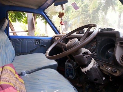 ขาย6ล้อ ISUZU KS32 เครื่อง4BE1 110แรง ยาว5ม ช่วงล่างเดิม ยางดี เครื่องดี แคชซีสวย สภาพพร้อมใช้งาน เอกสารพร้อมโอน สนใจโทร 090-8588220คุณนะ 093-3258446คุณบิวตี้ ID:narong498 หรือ www.truck.in.th/498 หรือfb:ณรงค์ ซื้อขายรถมือสอง (เว็บไซต์ส่วนตัว)